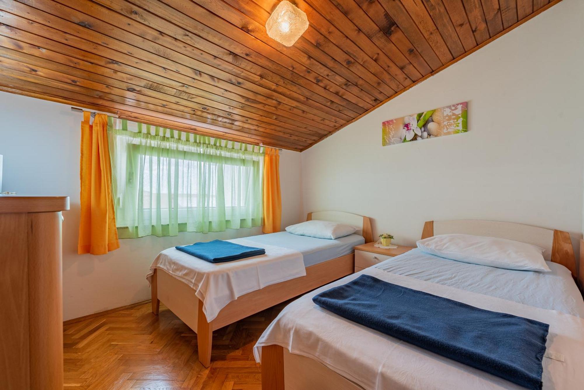 Apartment Haus Toni Razanac